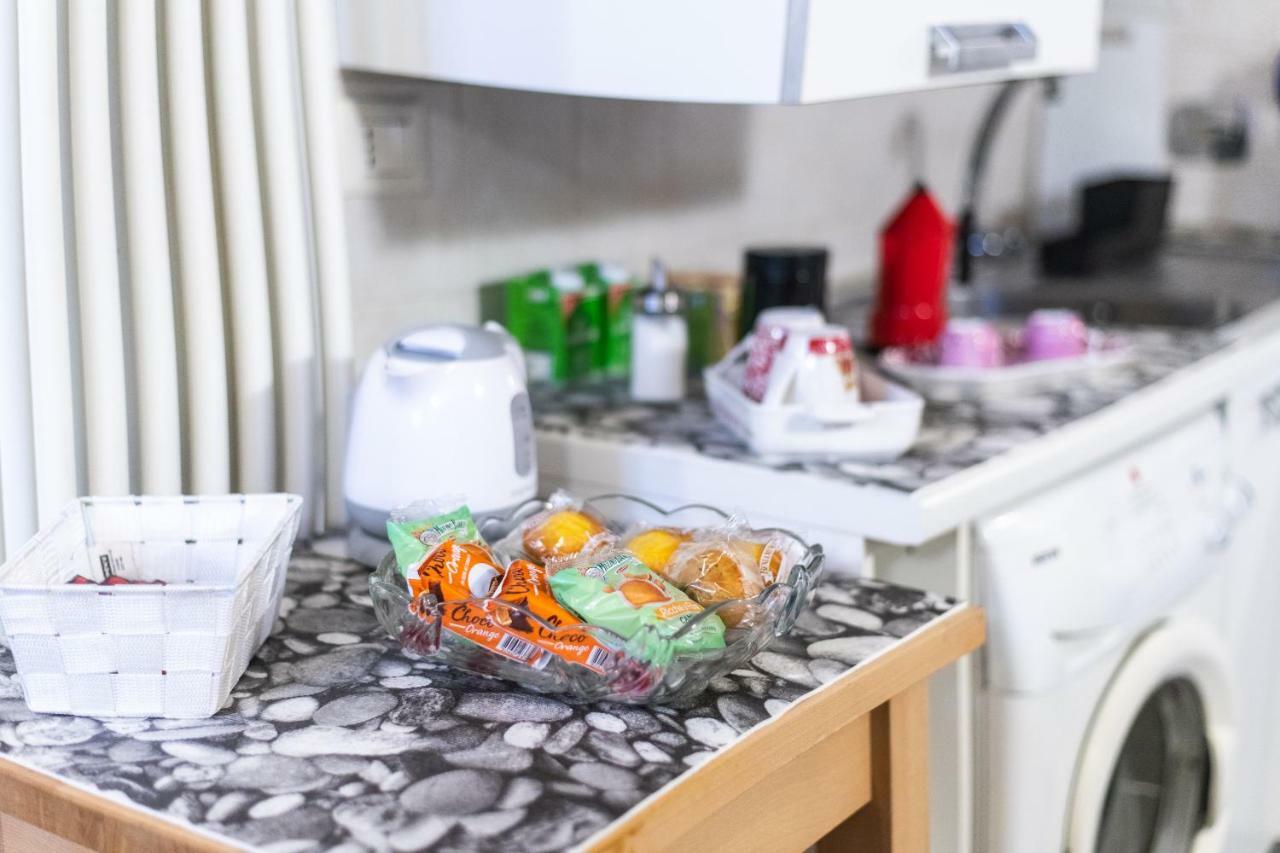 Apartament Anais' Loft- Osp. Sant'Orsola-Fiera Bolonia Zewnętrze zdjęcie