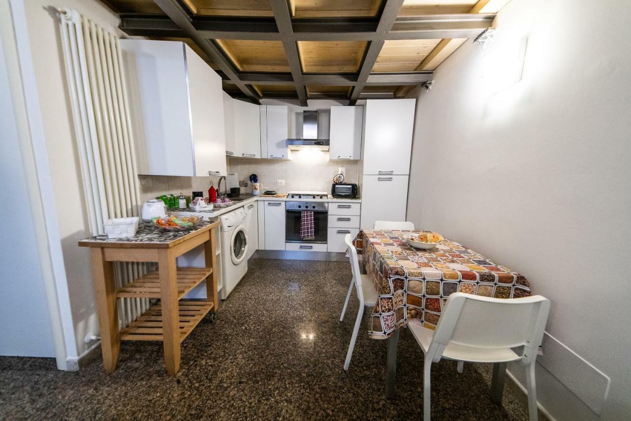 Apartament Anais' Loft- Osp. Sant'Orsola-Fiera Bolonia Zewnętrze zdjęcie