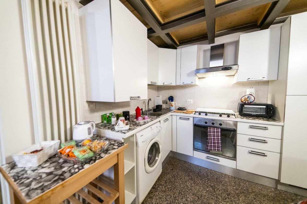 Apartament Anais' Loft- Osp. Sant'Orsola-Fiera Bolonia Zewnętrze zdjęcie